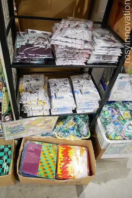 日本一のだがし売り場 (6)鬼滅の刃ハンカチ